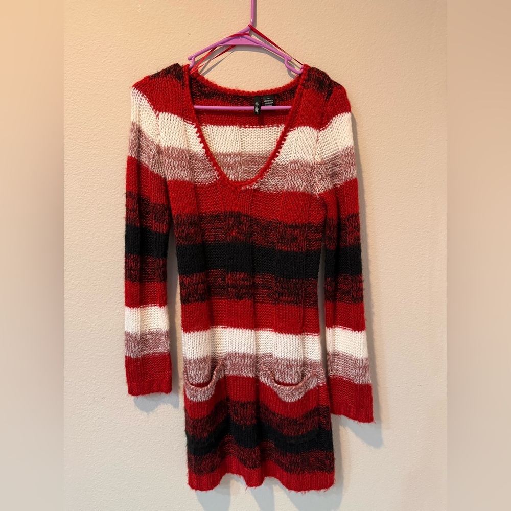 Ultra Flirt Knit Acrylic Lightweight Red Grey Striped Pullover Sweater_Size M
